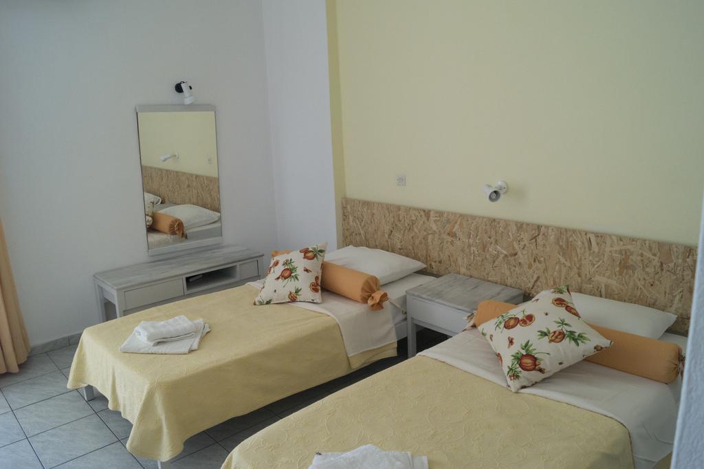 Hotel Lalaria Skiathos Exterior photo