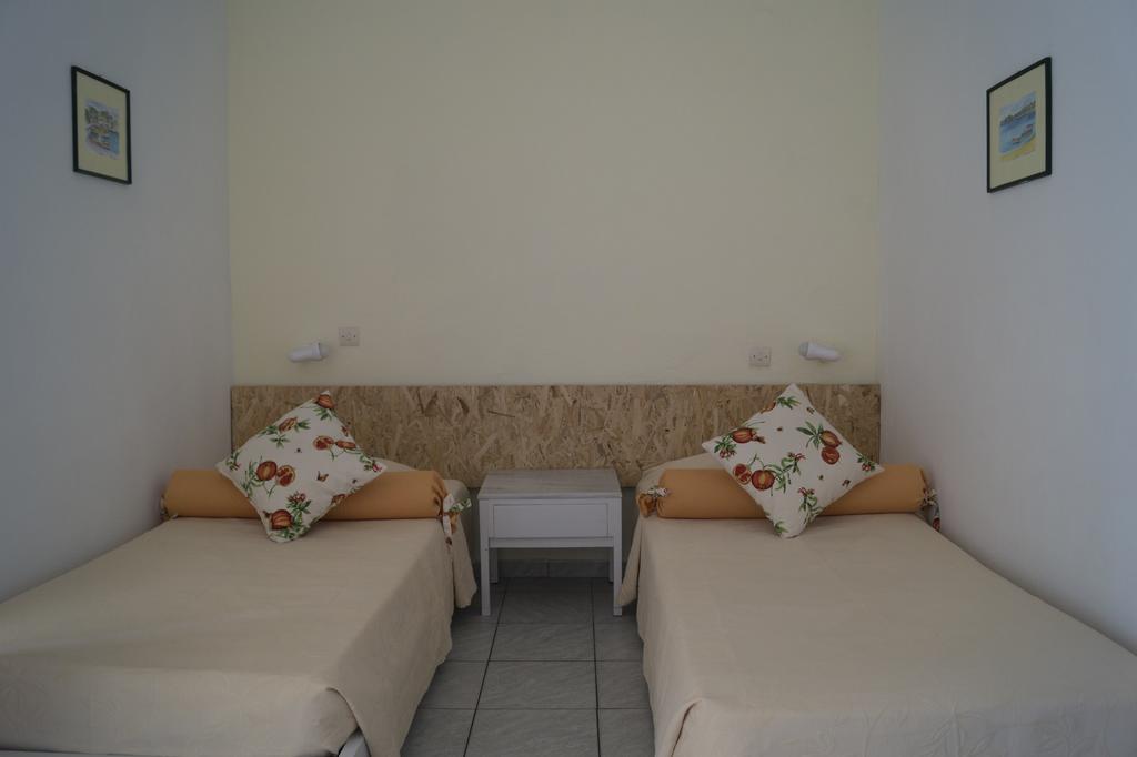 Hotel Lalaria Skiathos Exterior photo
